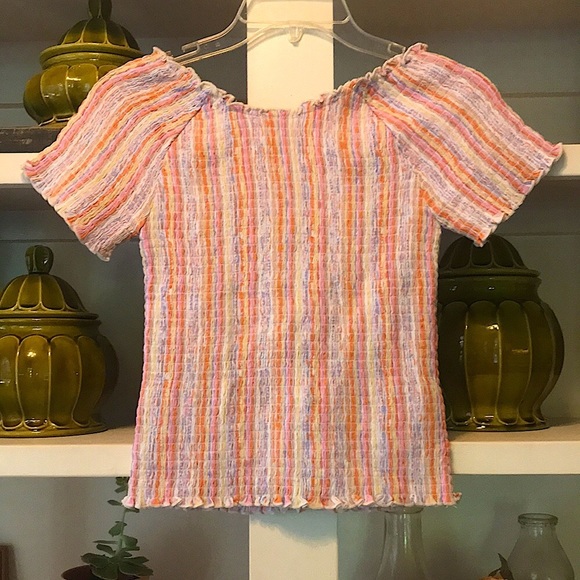 Mystree woman’s top - Picture 2 of 3